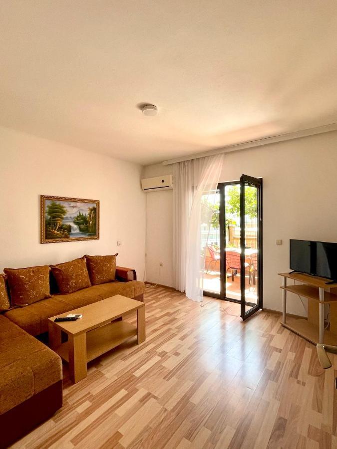Adriatic Apartments Улцинь Экстерьер фото