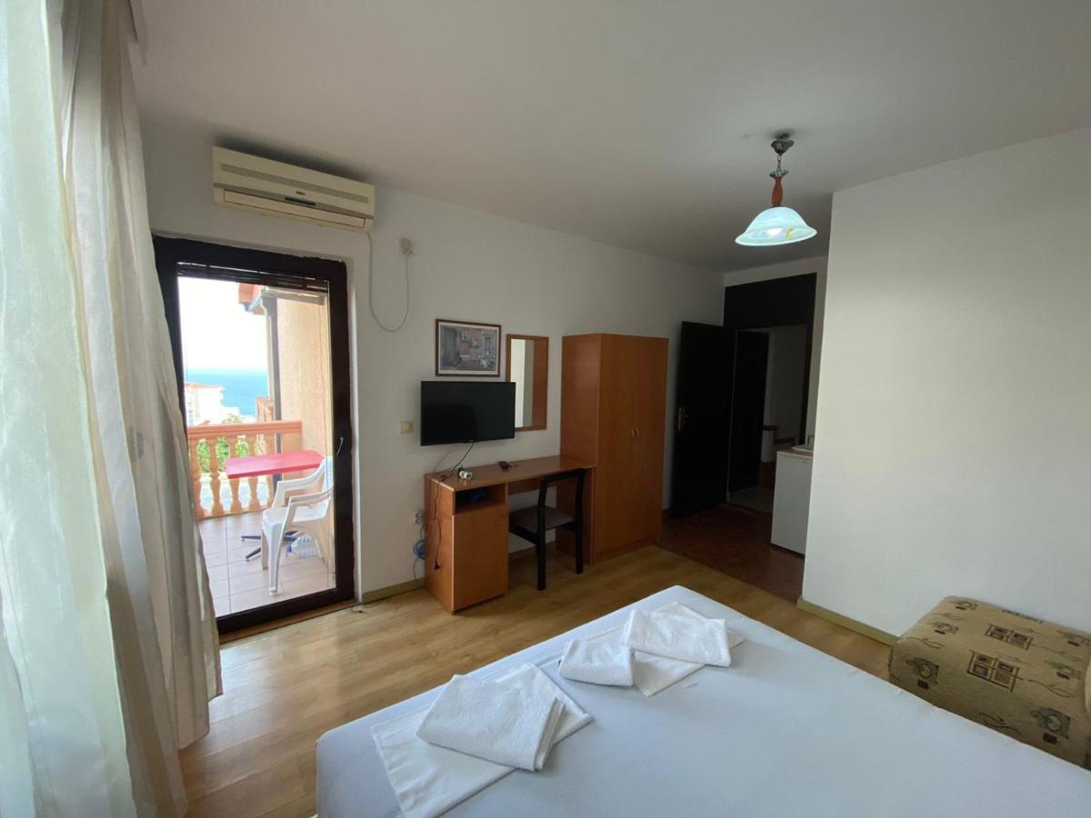 Adriatic Apartments Улцинь Экстерьер фото