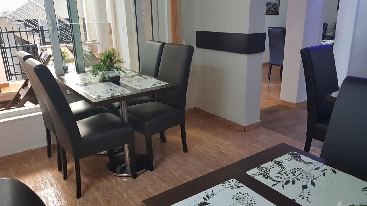 Adriatic Apartments Улцинь Экстерьер фото